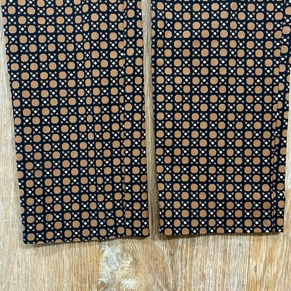 Anthropologie Essential Slim Trouser Pant Brown Motif Women's Size 2 Like New - Picture 7 of 15